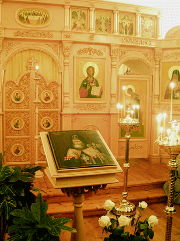 Икона святителя Митрофана в храме